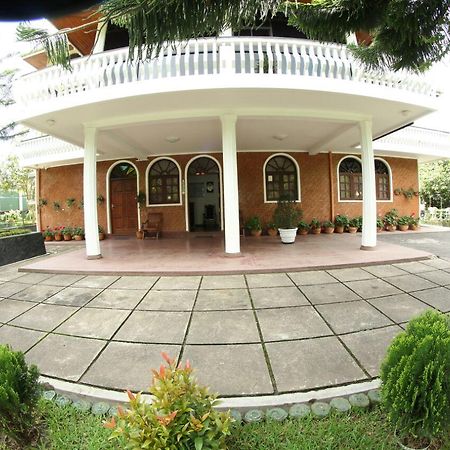 Sampath Hotel Nuwara Eliya Exterior photo